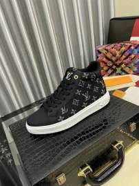 Picture of Louis Vuitton Shoes _SKULVsz38-44hnq120813404